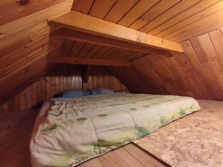 Beehive Cabin On A Farm Radovljica Exterior photo